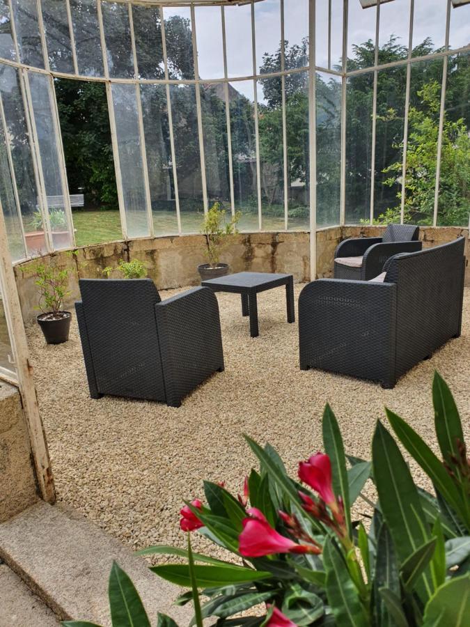 Les 5 Escales Bed & Breakfast Parthenay Exterior photo