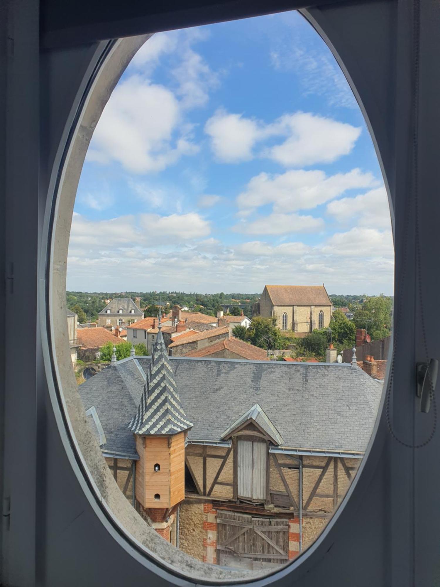 Les 5 Escales Bed & Breakfast Parthenay Room photo